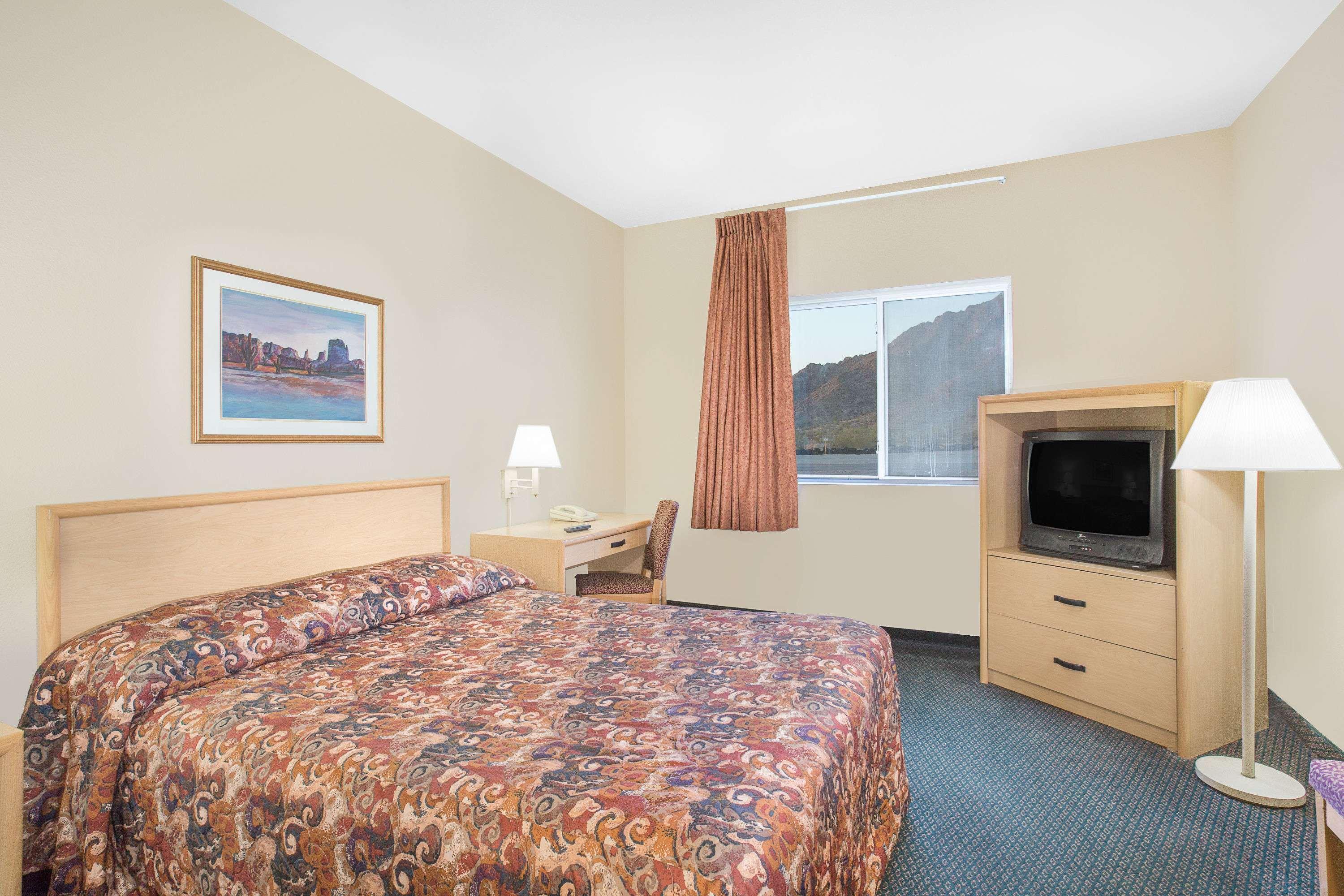 Super 8 By Wyndham Quartzsite Az Hotel Kültér fotó